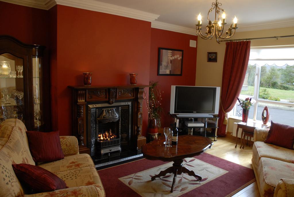 Eas Dun Lodge Donegal Town Екстериор снимка